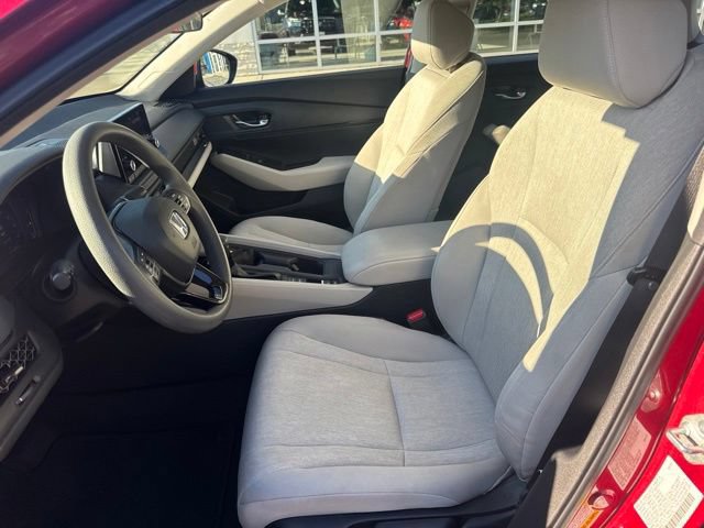 Used 2023 Honda Accord LX image 19