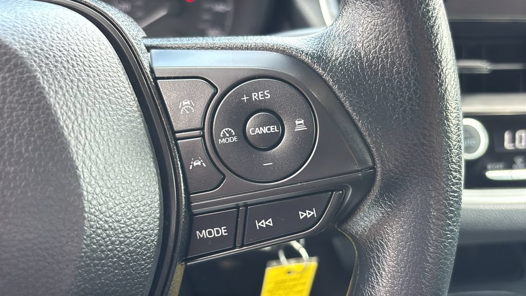 Used 2024 Toyota Corolla LE FWD image 16
