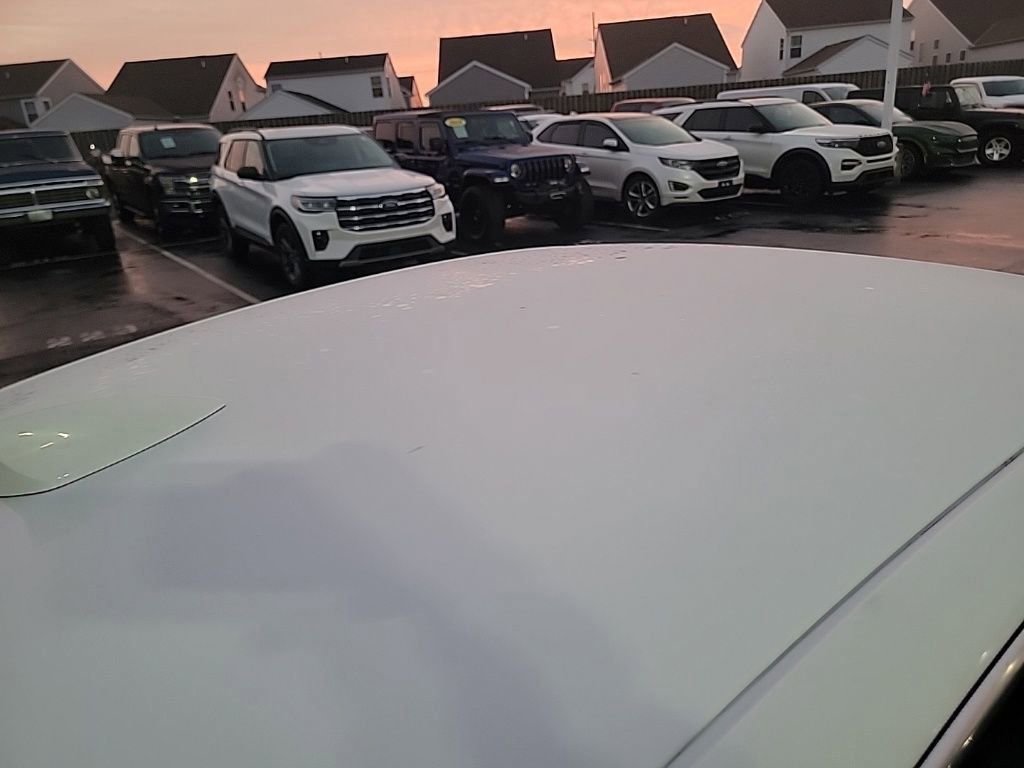 Used 2023 Chevrolet Malibu LT image 22