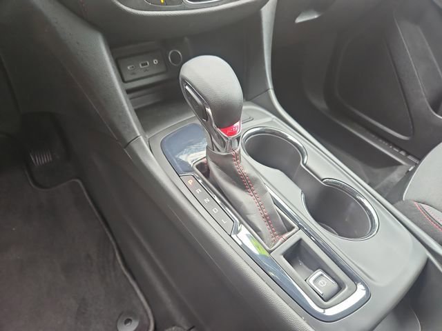 Used 2023 Chevrolet Equinox RS image 22