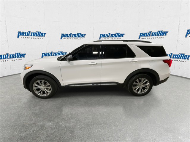 Used 2022 Ford Explorer XLT w/ Equipment Group 202A image 7