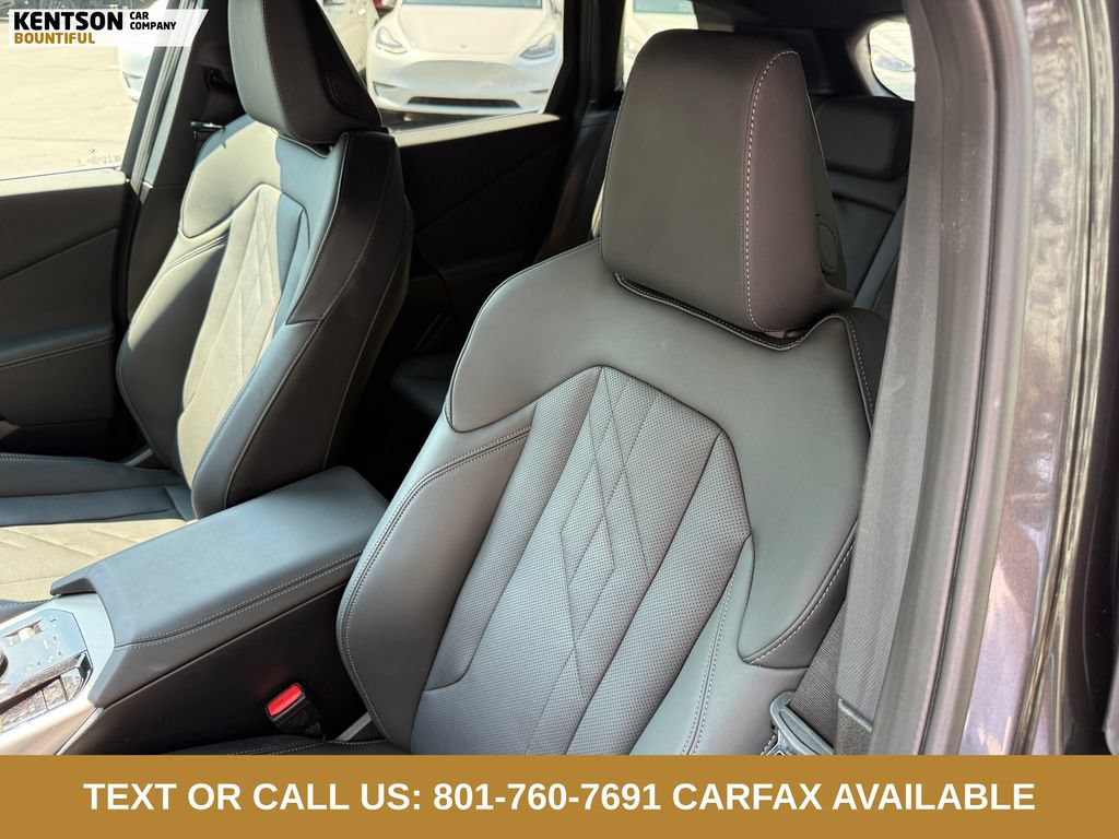 Used 2025 BMW X3 xDrive30i w/ Premium Package AWD/4WD image 29