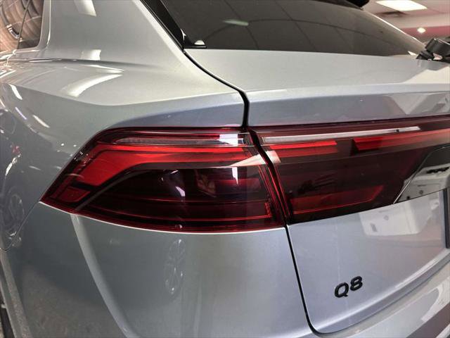Used 2025 Audi Q8 Premium w/ Convenience Package AWD/4WD image 6