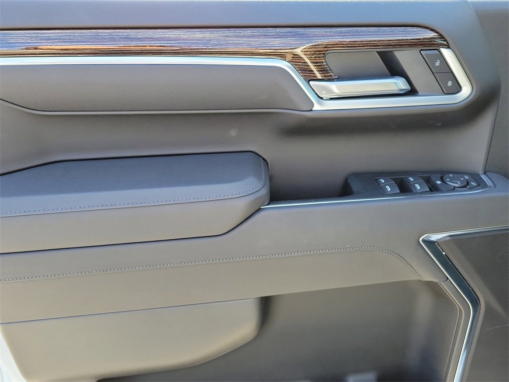 New 2026 GMC Sierra 1500 SLE w/ Preferred Package image 24