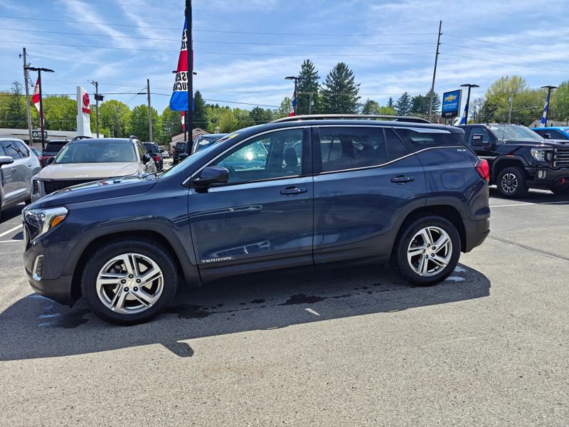 Used 2018 GMC Terrain SLE w/ Driver Convenience Package AWD/4WD image 8