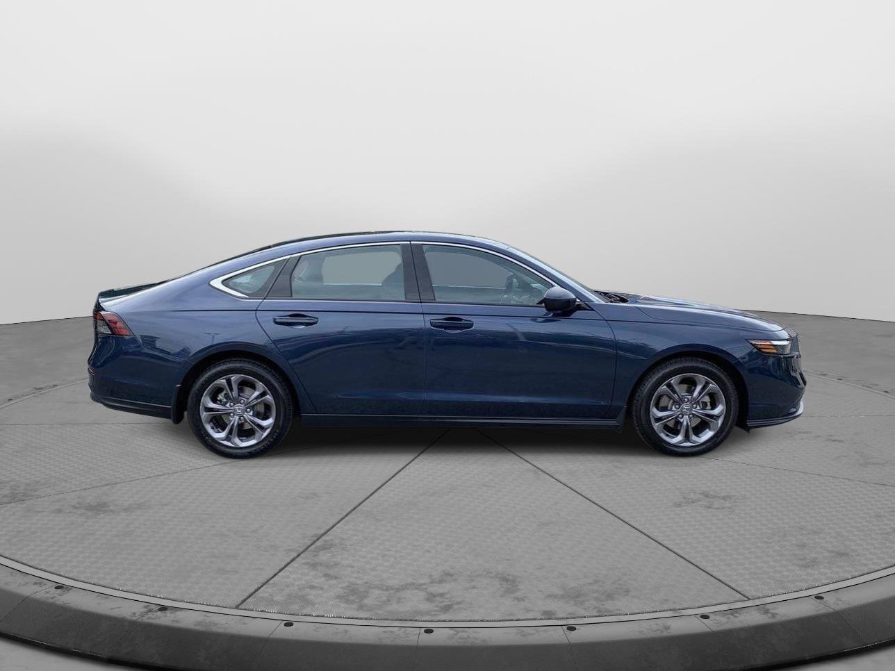 Certified 2024 Honda Accord EX image 2