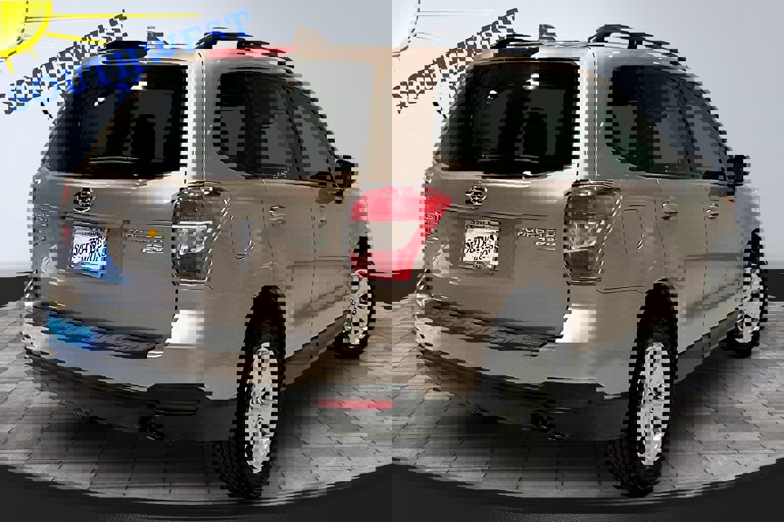 Used 2016 Subaru Forester 2.5i Premium AWD/4WD image 6