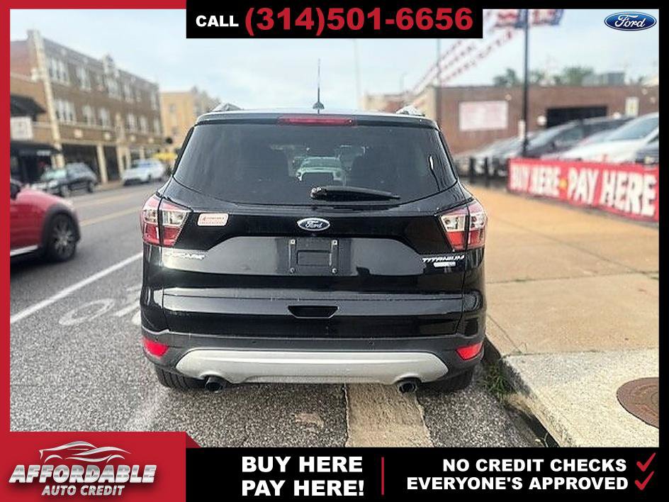 Used 2017 Ford Escape Titanium AWD/4WD image 4