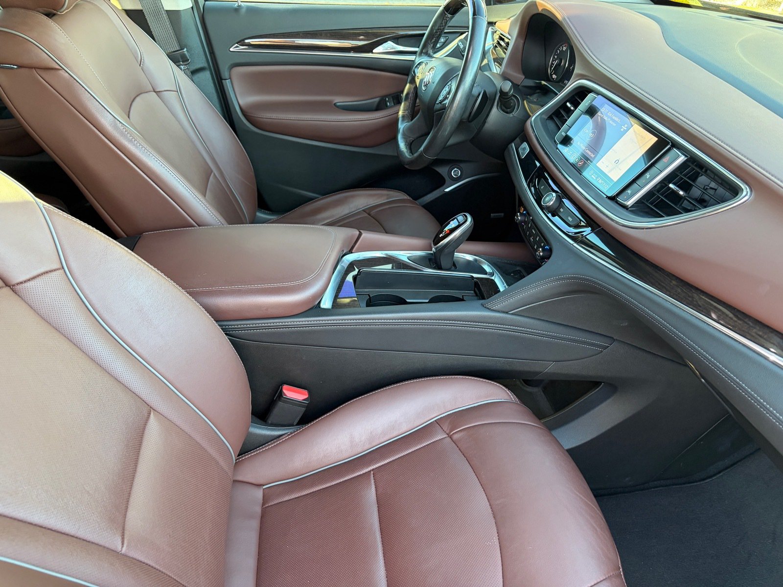Used 2021 Buick Enclave Avenir w/ Avenir Technology Package FWD image 10