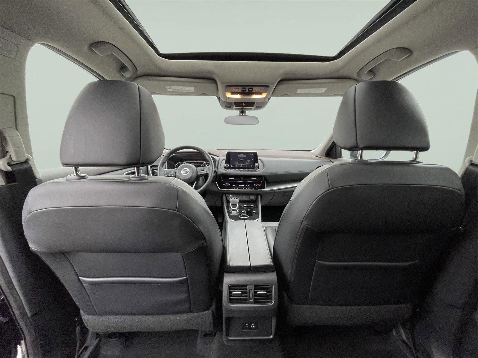 Used 2021 Nissan Rogue SV w/ Premium Package image 17