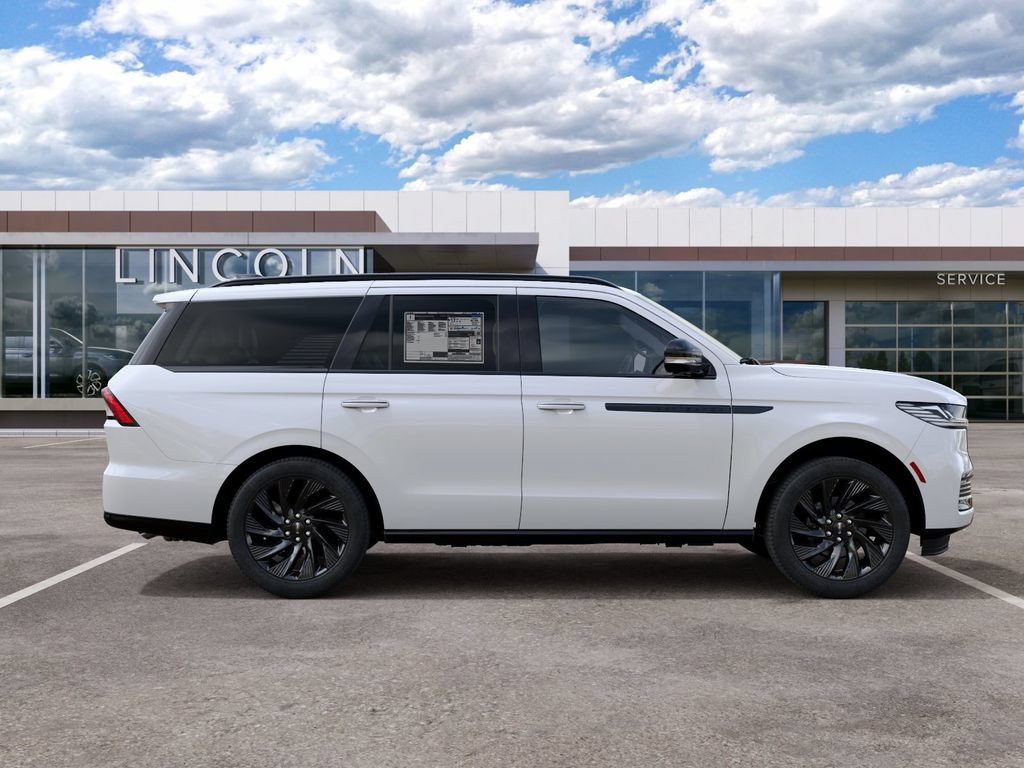 New 2027 Lincoln Navigator Reserve w/ Jet Appearance Package AWD/4WD image 5