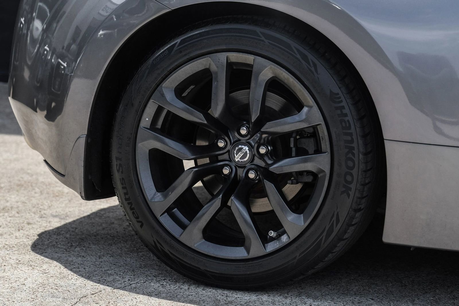 Used 2016 Nissan 370Z Coupe RWD image 49