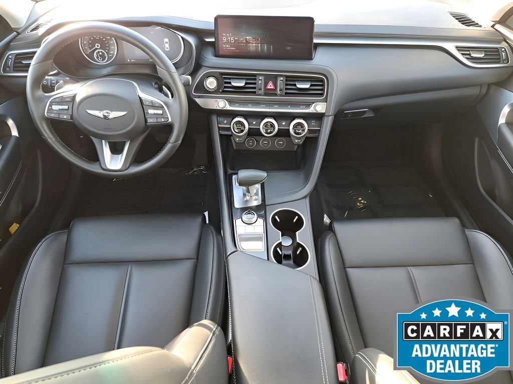 Used 2023 Genesis G70 2.0T image 13