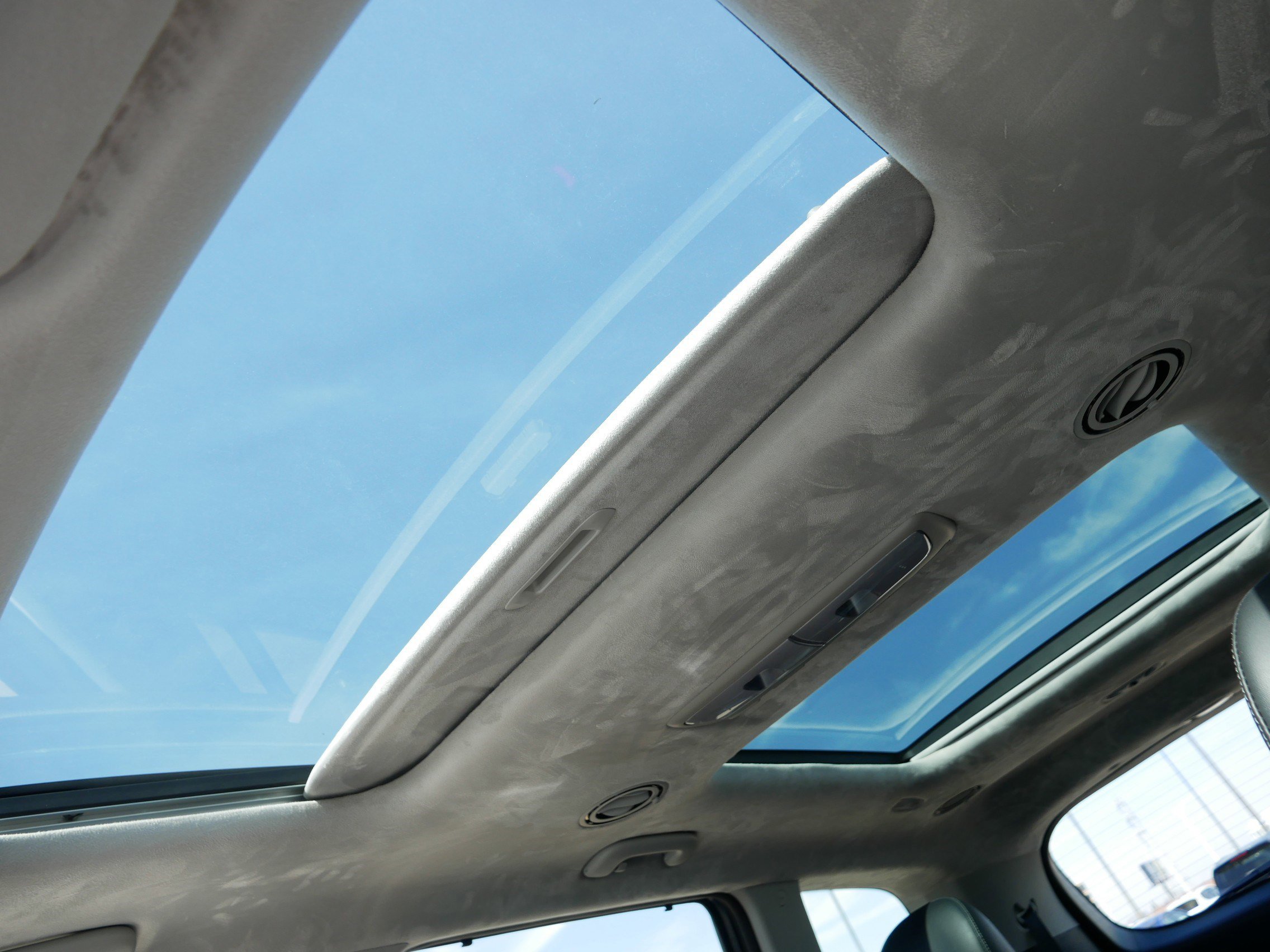 Certified 2022 Kia Telluride SX w/ SX Prestige Package image 32