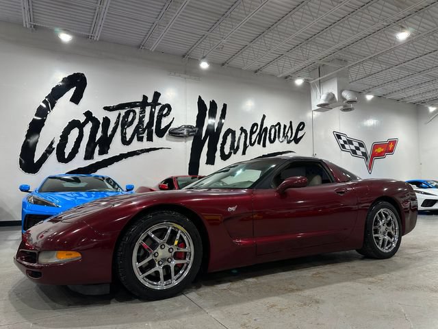 Used 2003 Chevrolet Corvette Coupe w/ Preferred Equipment Group RWD image 1