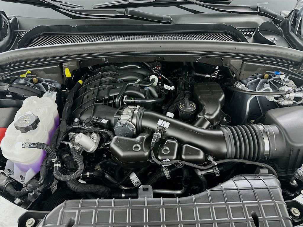 New 2025 Jeep Grand Cherokee Overland w/ Luxury Tech Group IV image 18