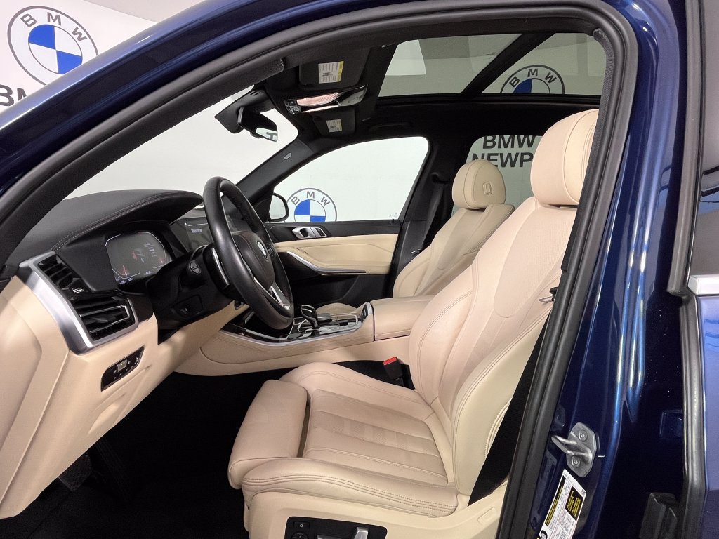 Used 2022 BMW X5 xDrive40i w/ Premium Package AWD/4WD image 17