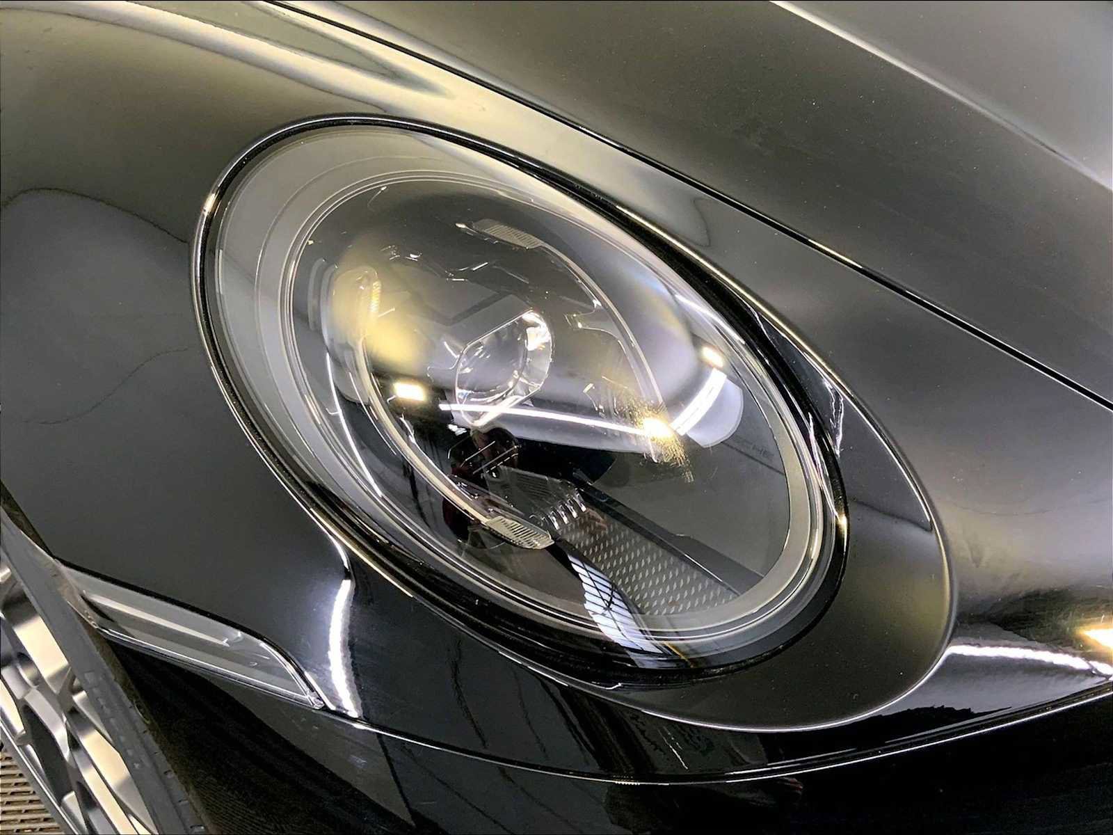 New 2026 Porsche 911 Carrera RWD image 11