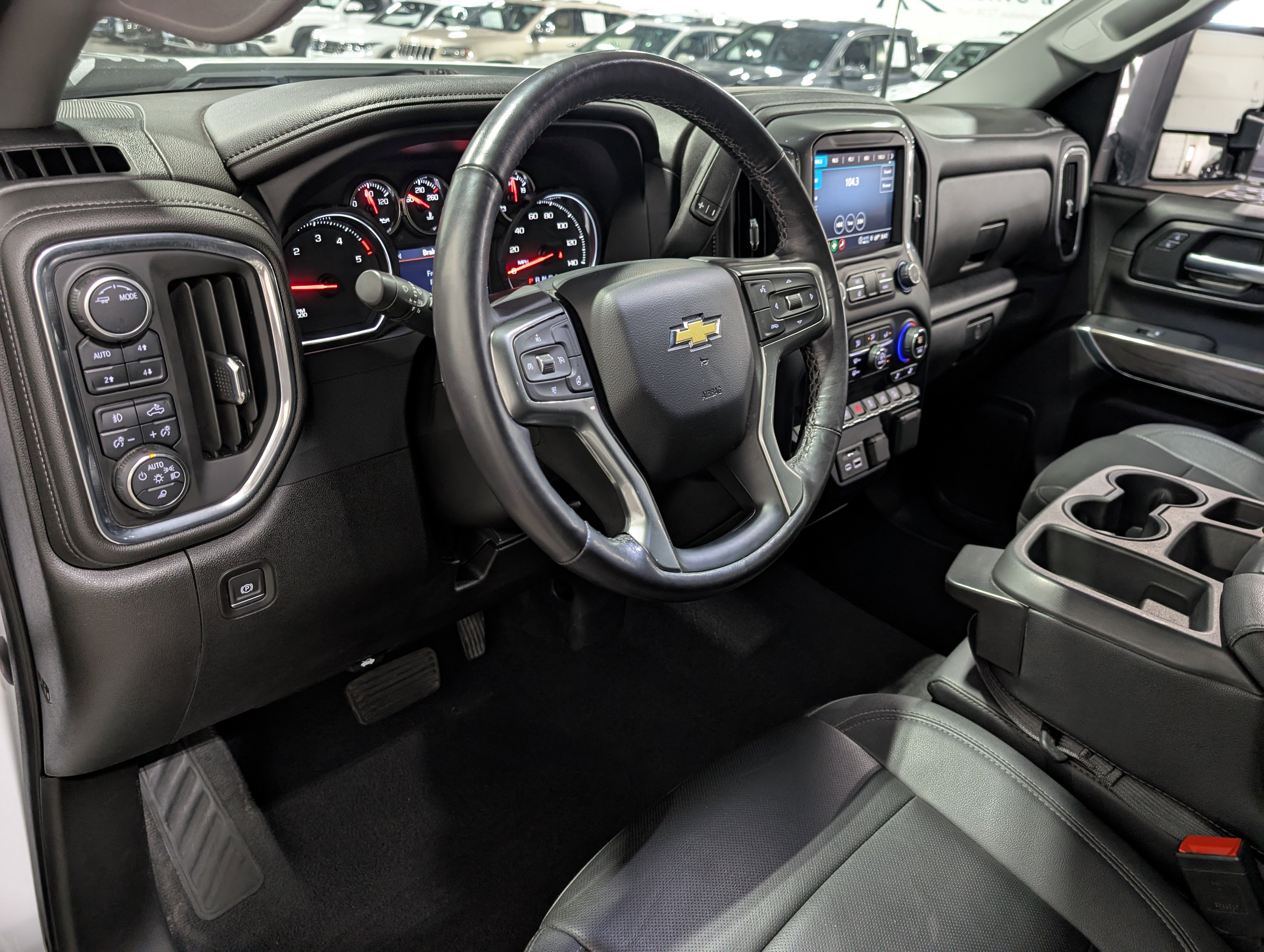 Used 2022 Chevrolet Silverado 3500 LTZ w/ Z71 Off-Road Package image 10