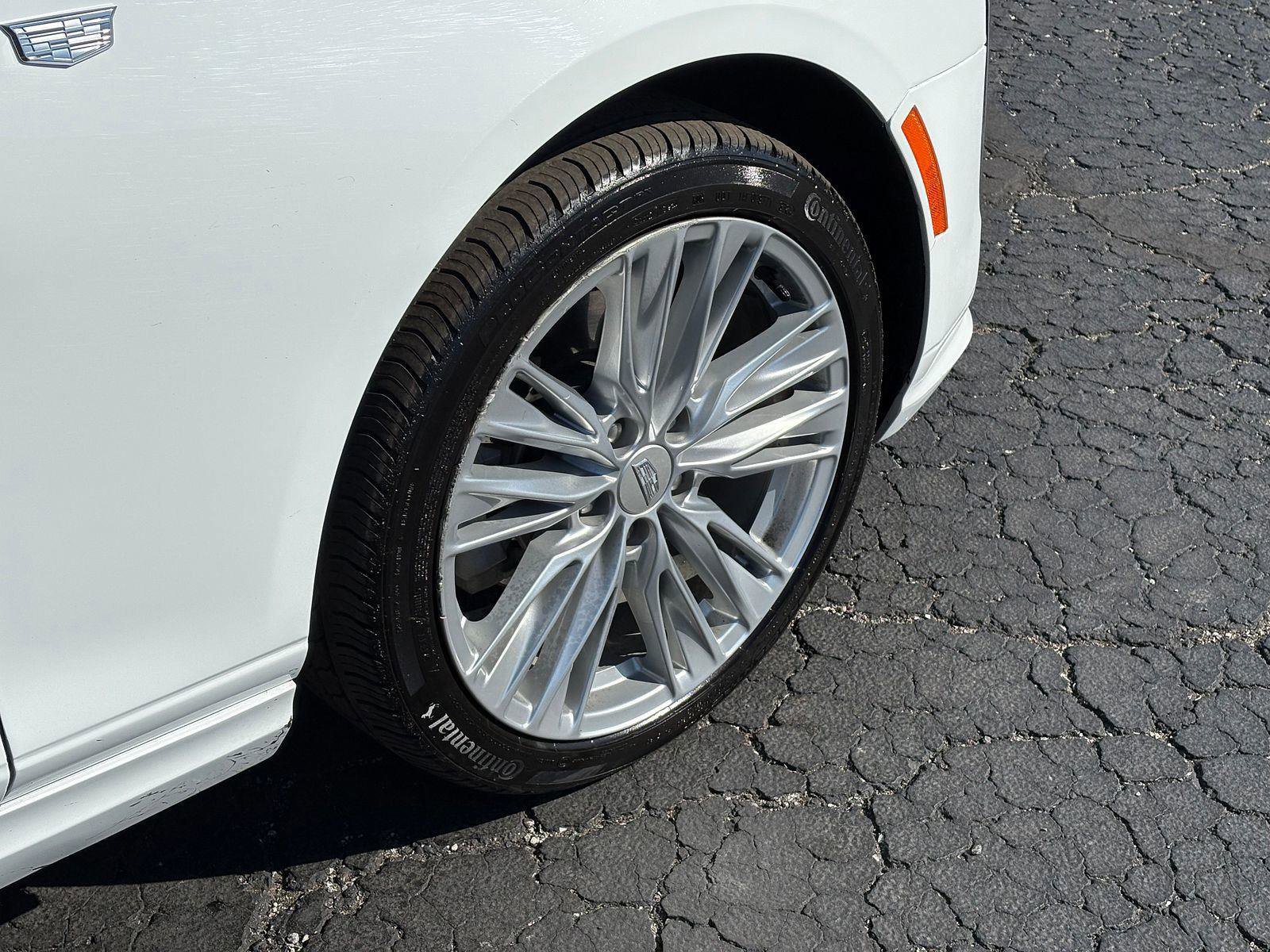 Used 2026 Cadillac CT4 Premium Luxury AWD/4WD image 9