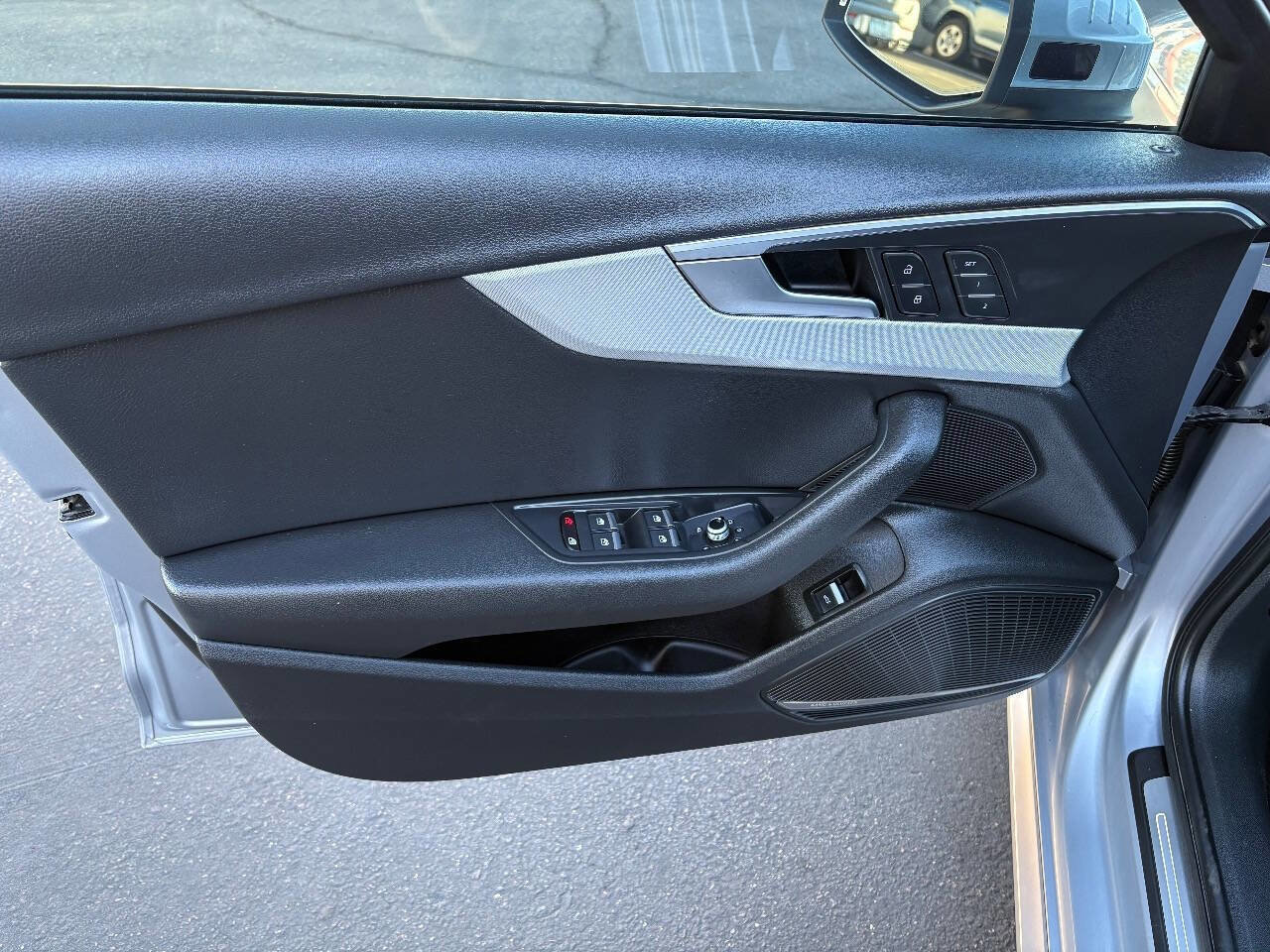 Used 2017 Audi A4 2.0T Premium Plus w/ Premium Plus Package image 9