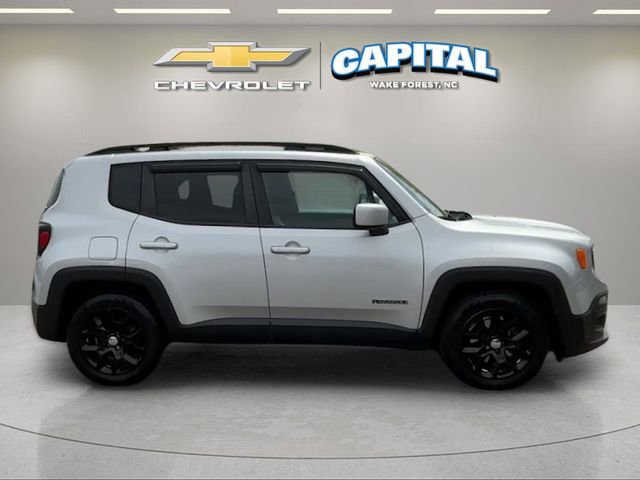 Used 2015 Jeep Renegade Latitude image 7