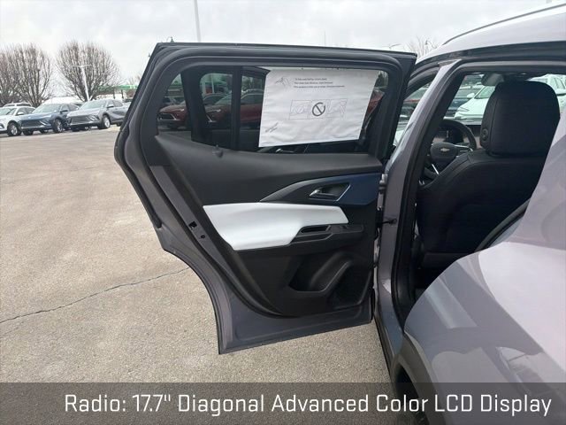 Used 2026 Chevrolet Equinox EV LT w/ LPO, Blackout Package image 26