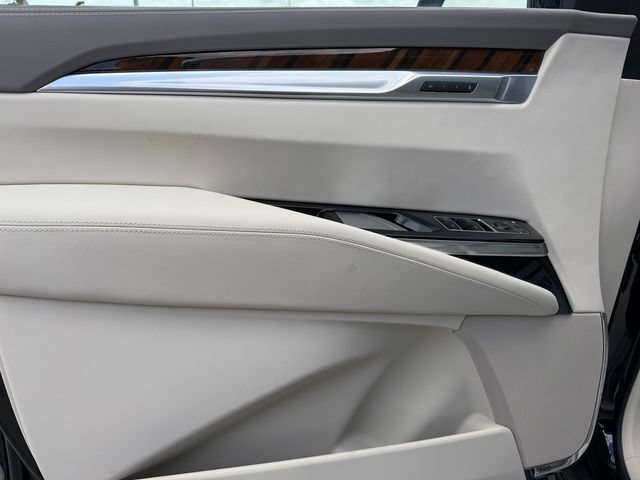 New 2026 Cadillac Escalade ESV Platinum Luxury AWD/4WD image 12