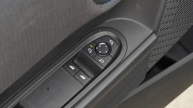 Used 2025 MINI Cooper S image 17