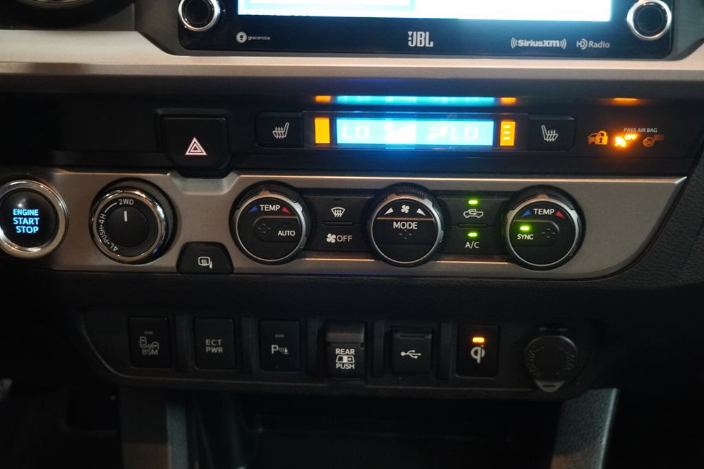 Used 2021 Toyota Tacoma Limited AWD/4WD image 22