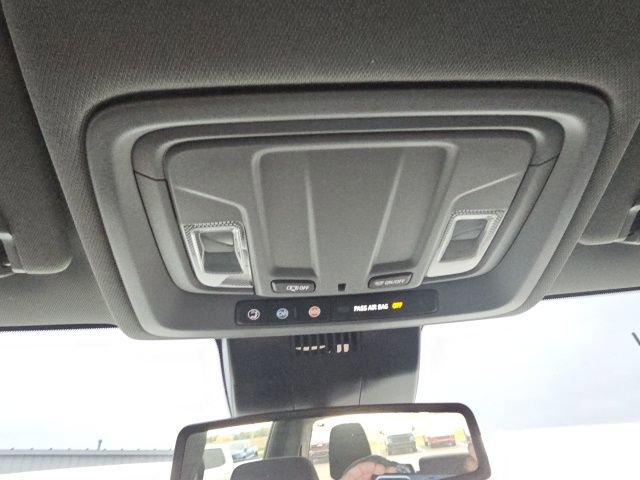 Used 2024 Chevrolet Silverado 2500 Custom w/ Custom Value Package image 45