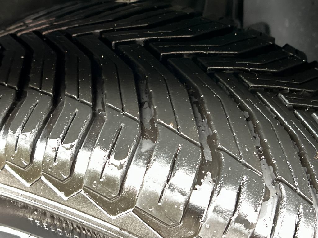 Used 2019 Volkswagen e-Golf SEL Premium image 25