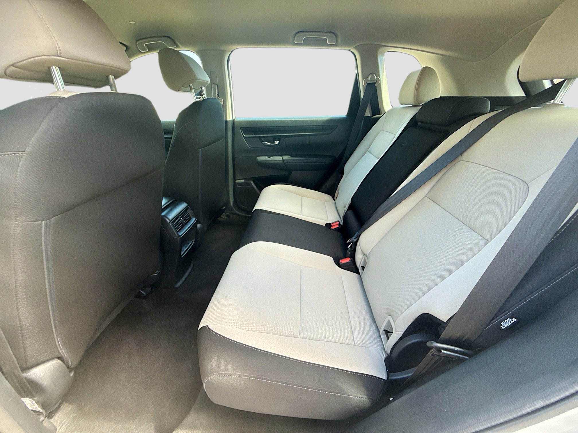 Used 2023 Honda CR-V LX image 23