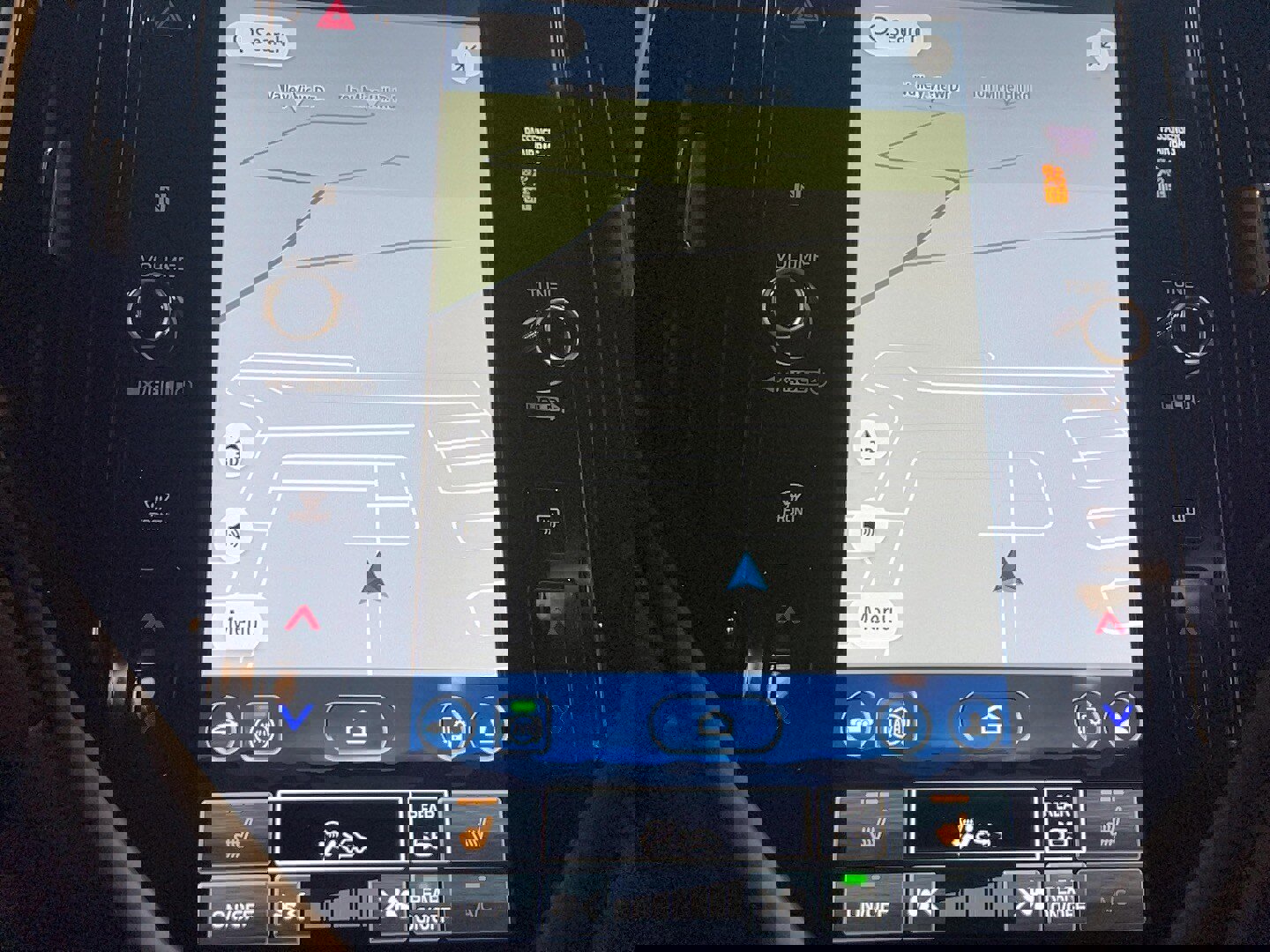 Used 2025 Subaru Ascent Bronze Edition image 11