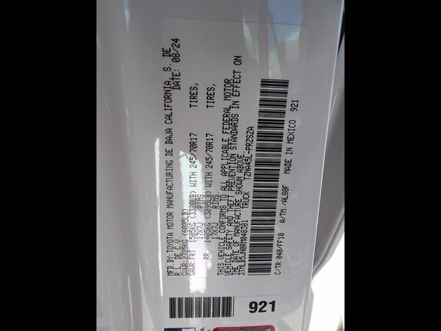 Used 2024 Toyota Tacoma SR5 AWD/4WD image 11