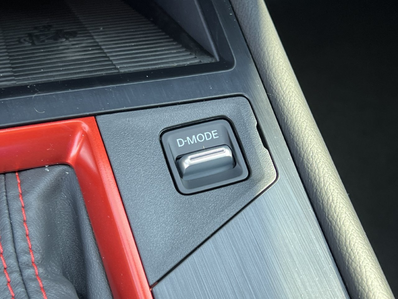 New 2027 Nissan Kicks SR AWD/4WD image 13