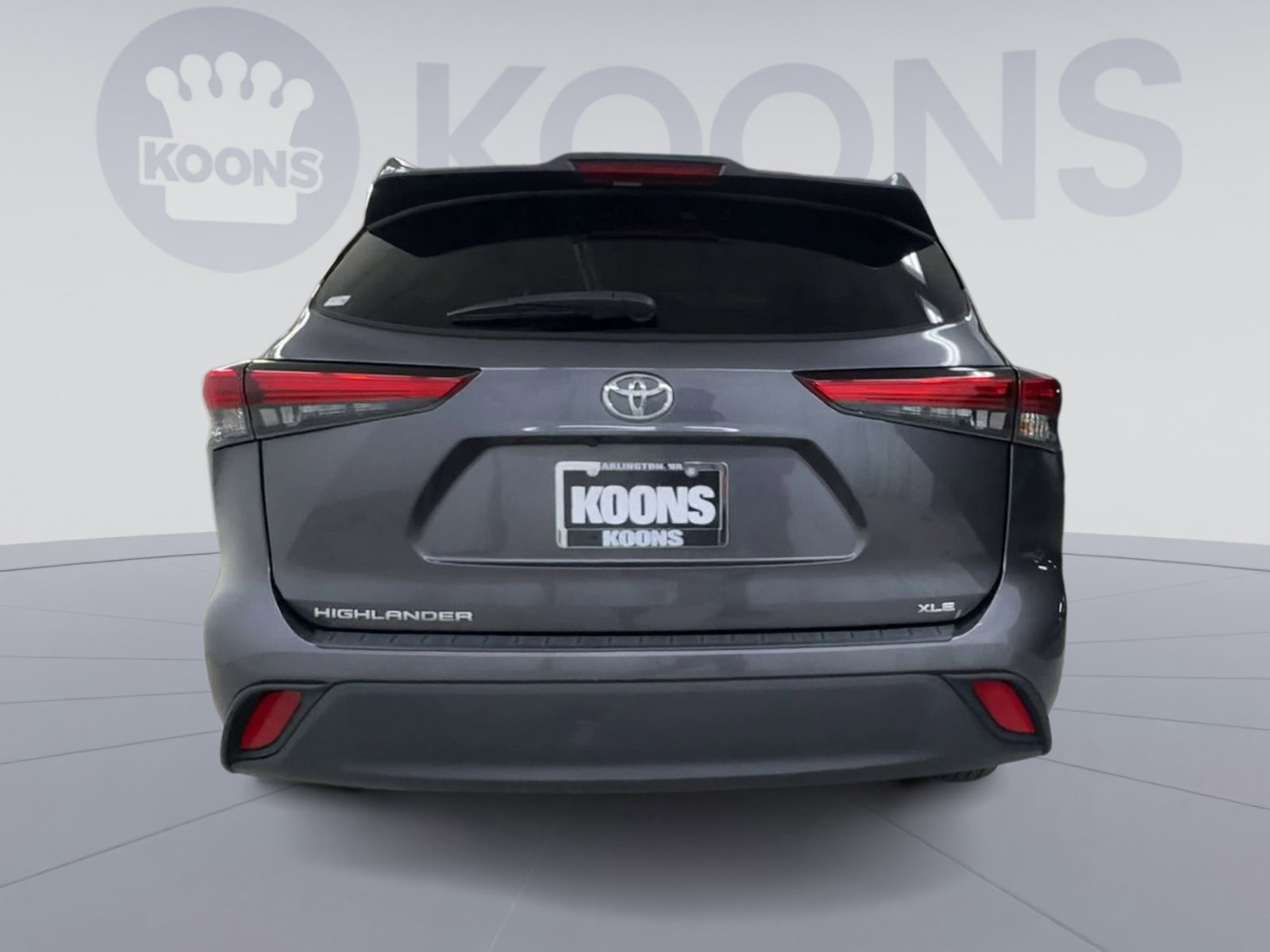Used 2022 Toyota Highlander XLE FWD image 10
