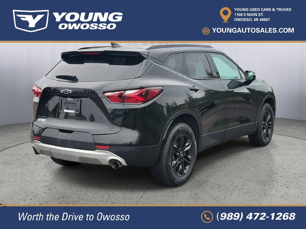Used 2021 Chevrolet Blazer LT FWD image 3