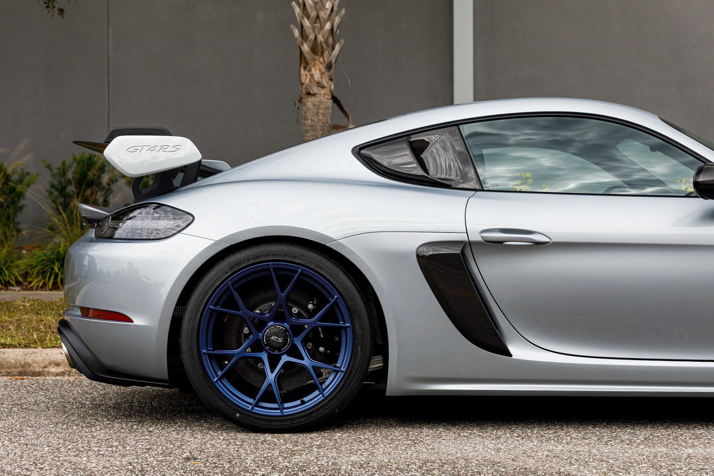 Used 2025 Porsche 718 Cayman GT4 RS image 7