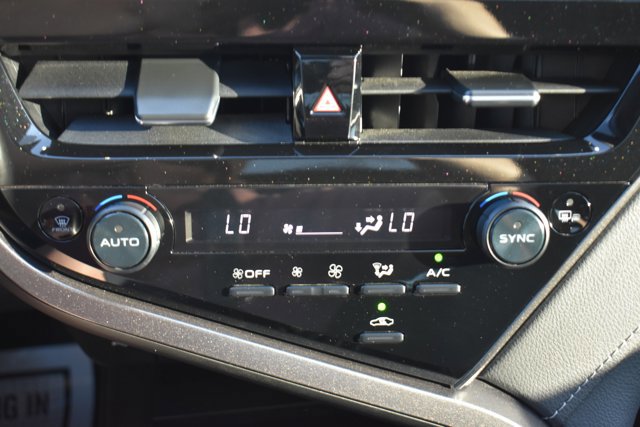 Used 2024 Toyota Camry XSE image 27