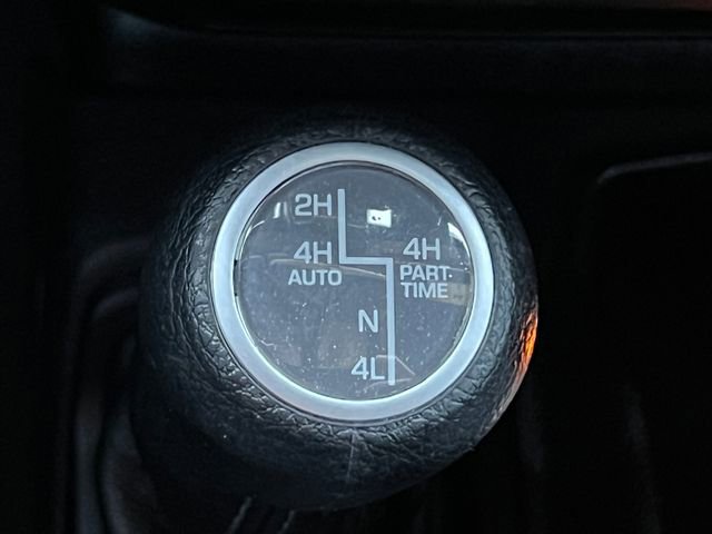 Used 2024 Jeep Wrangler Unlimited Sahara image 29