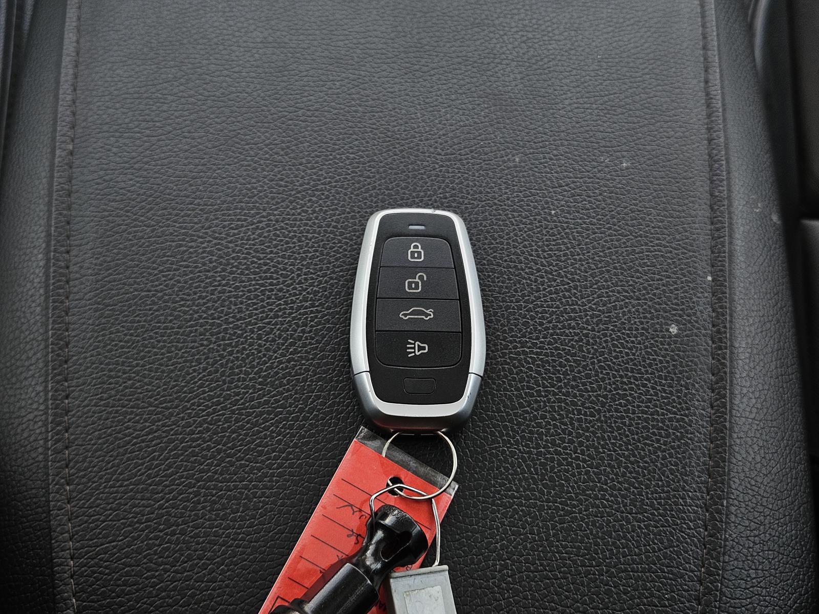Used 2019 Acura MDX SH-AWD image 37