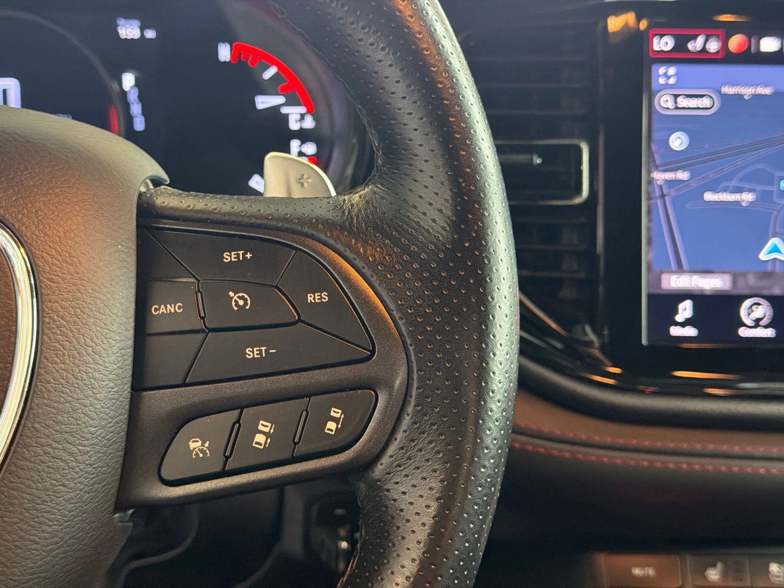 Used 2024 Dodge Durango GT AWD/4WD image 23