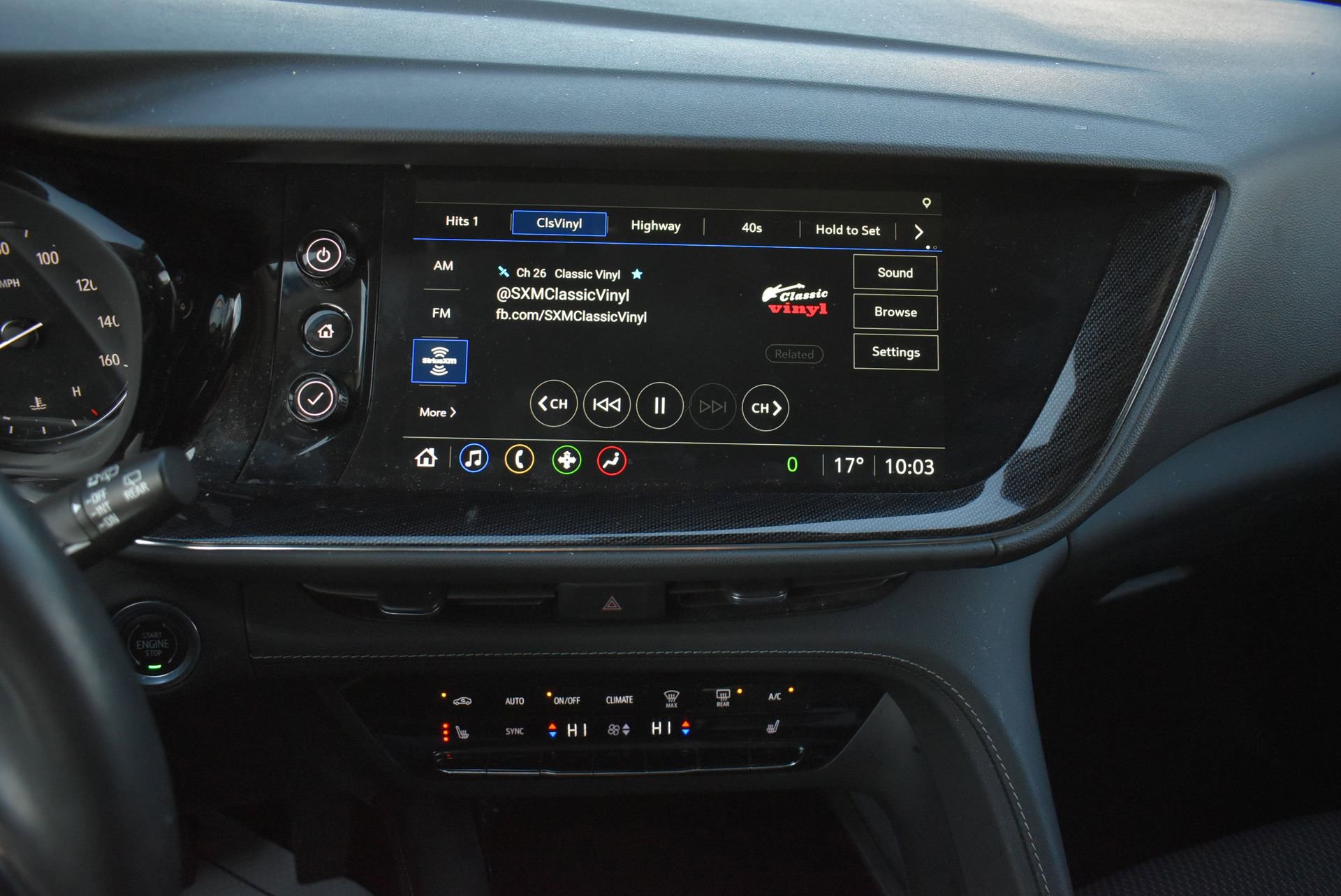 Used 2023 Buick Envision Preferred image 23