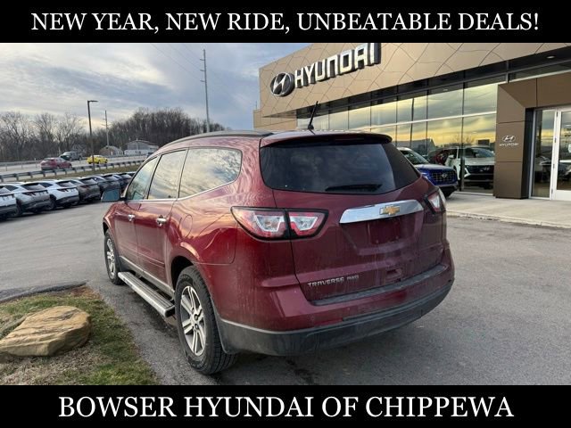 Used 2017 Chevrolet Traverse LT image 4