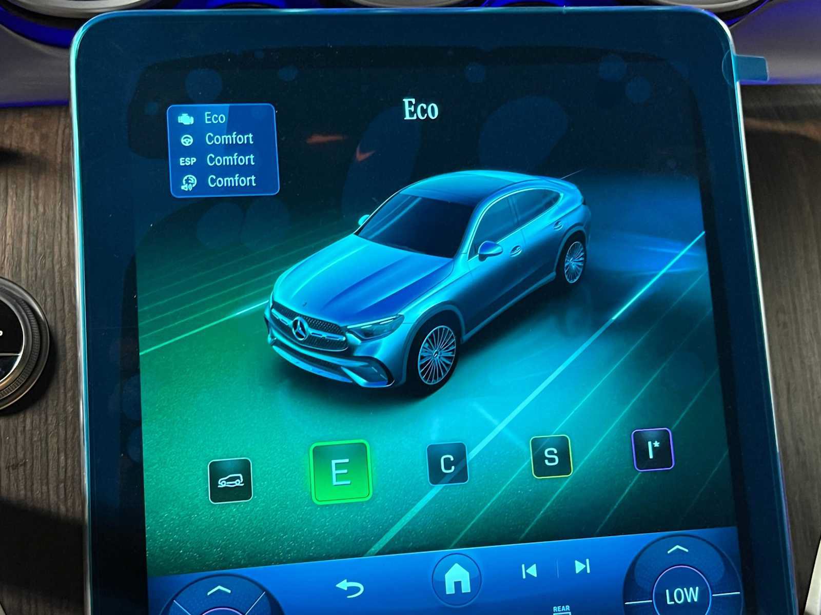 New 2027 Mercedes-Benz GLC 300 4MATIC image 43