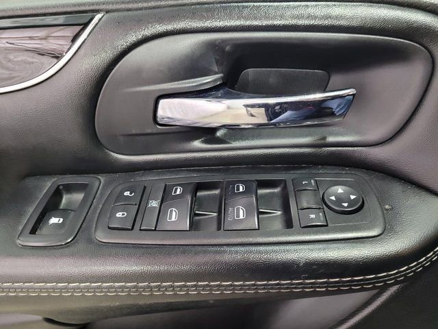 Used 2019 Dodge Grand Caravan SE image 41