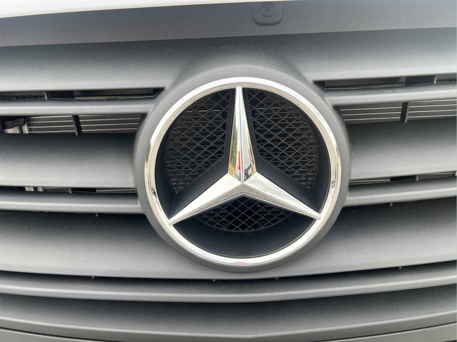 Certified 2025 Mercedes-Benz Sprinter 2500 image 8