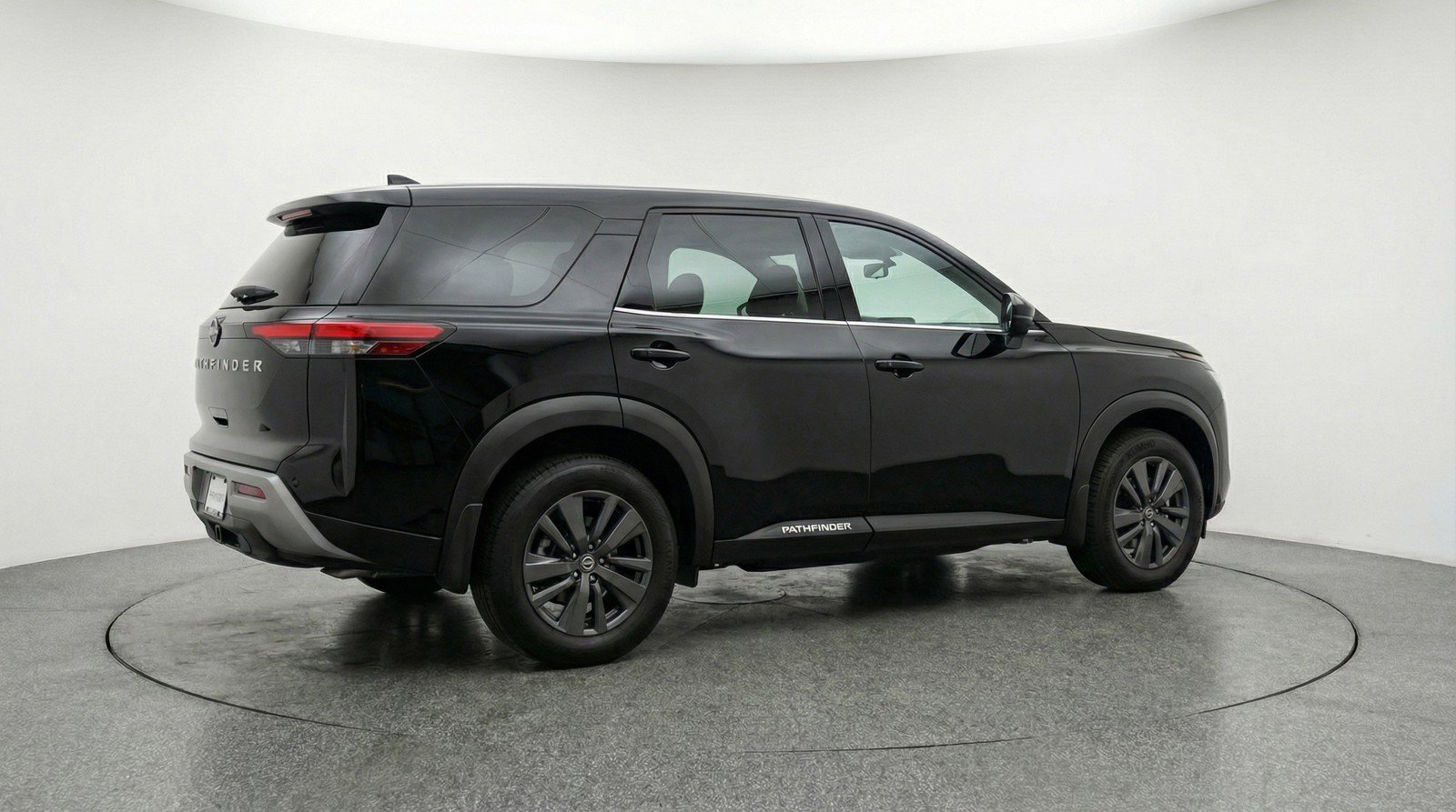 Used 2025 Nissan Pathfinder SV AWD/4WD image 9