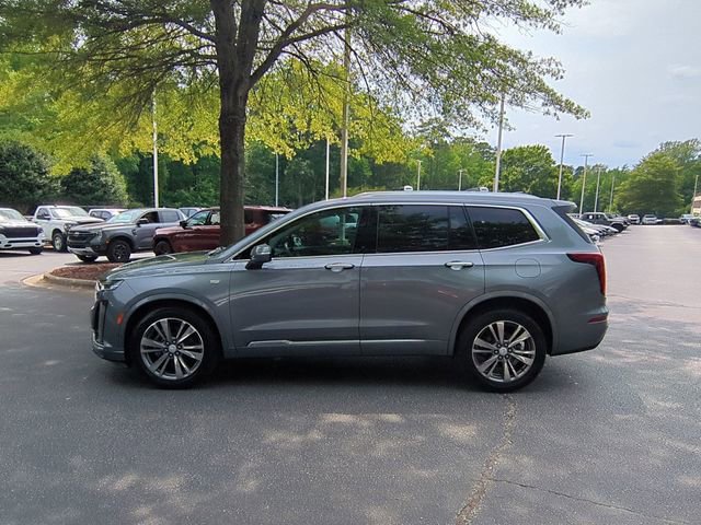Used 2021 Cadillac XT6 Premium Luxury AWD/4WD image 2